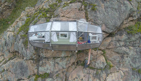 Skylodge 2