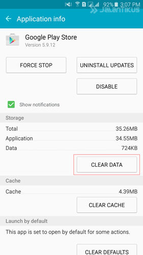 Bersihkan Data Google Play Store