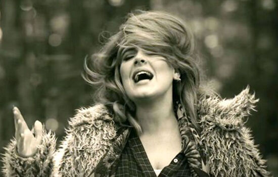 Lagu Adele Hello 2