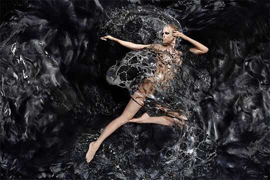 Dark Water 1