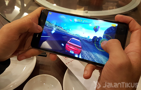 Review Axioo Venge X 4