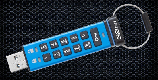 flashdisk paling aman