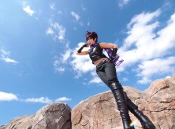 kejadian-sebenarnya-dibalik-foto-cosplayer-mini-16