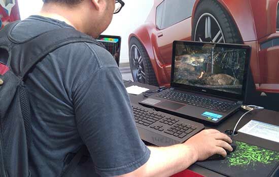 laptop-gaming-dell-inspiron-15-8
