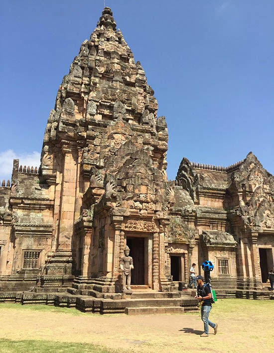 pria-ini-berjalan-500-km-abadikan-foto-untuk-google-street-view-7