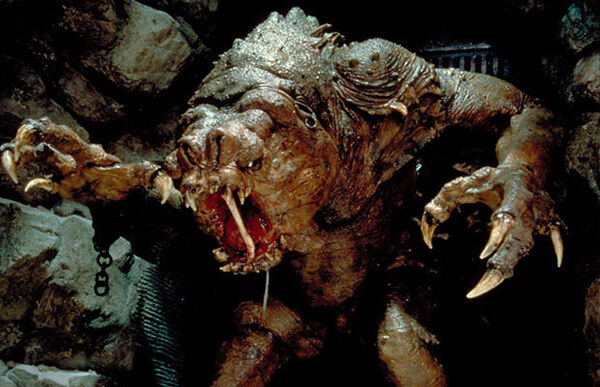 Hantu Terseram dari Film 9