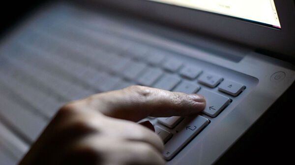 33 Juta Pengguna Twitter Di Hack Banner