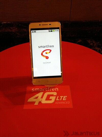 Lenoov Vibe K5 Plus Smartfren 12