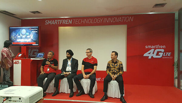 Smartfren Carrier Aggregation 1
