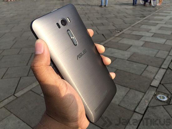 Asus Zenfone Laser