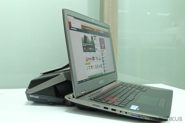 Review Asus Rog Gx700 12