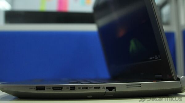 Review: ASUS ROG GX700, Laptop Gaming Terbaik Harga Cuma 