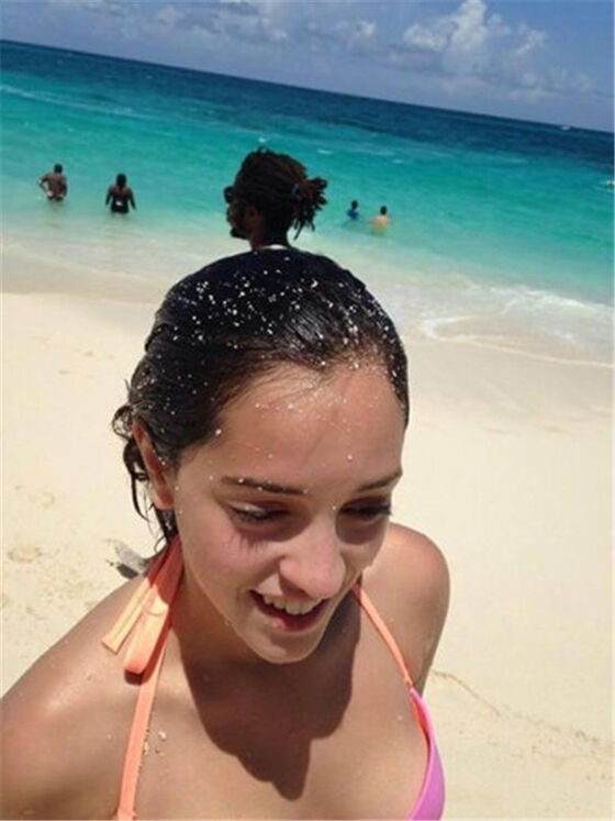 These sexy girls ponytail is not it?