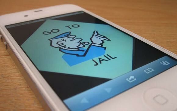 Ditangkap Karena Jual Iphone Jailbreak 3