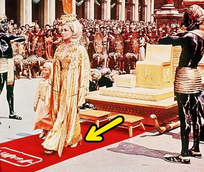 Kesalahan Di Film 1