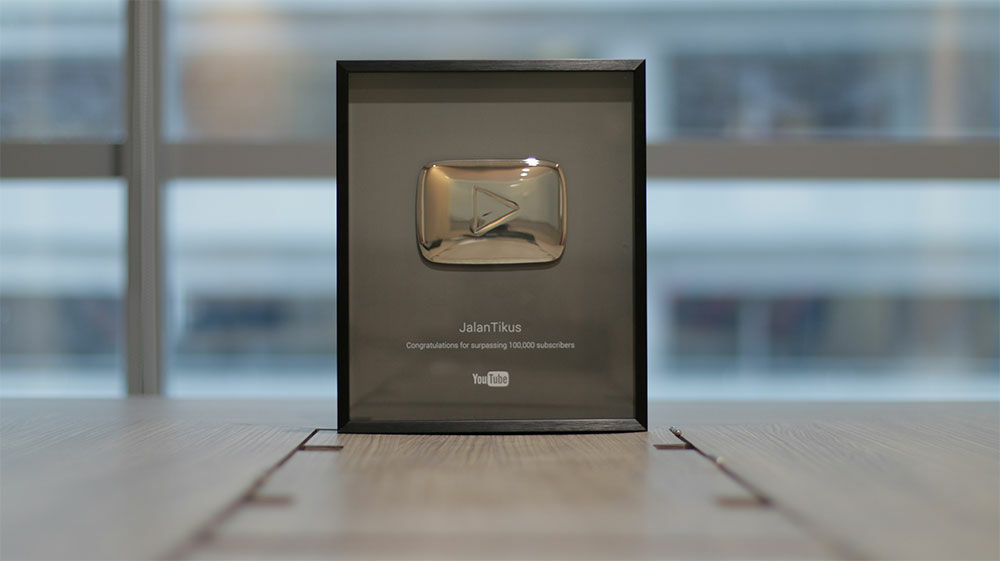 Silver Play Button