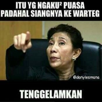 Waduh 10 Meme Batal Puasa Ini Sungguh Terlalu