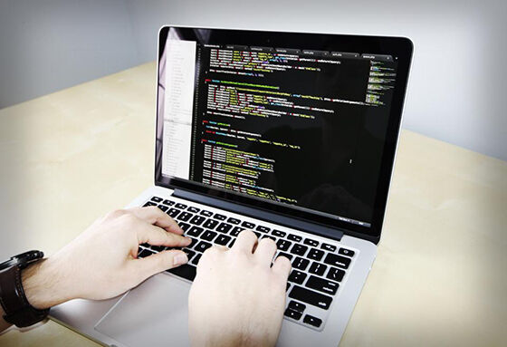 Macbook Laptop Programming Terbaik 1