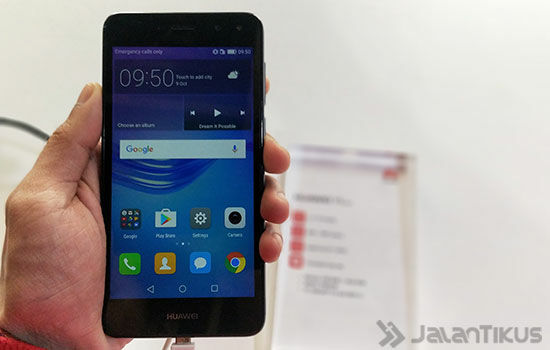 Huawei Y Series 2017 4
