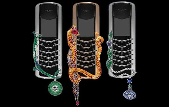 Vertu Signature Cobra