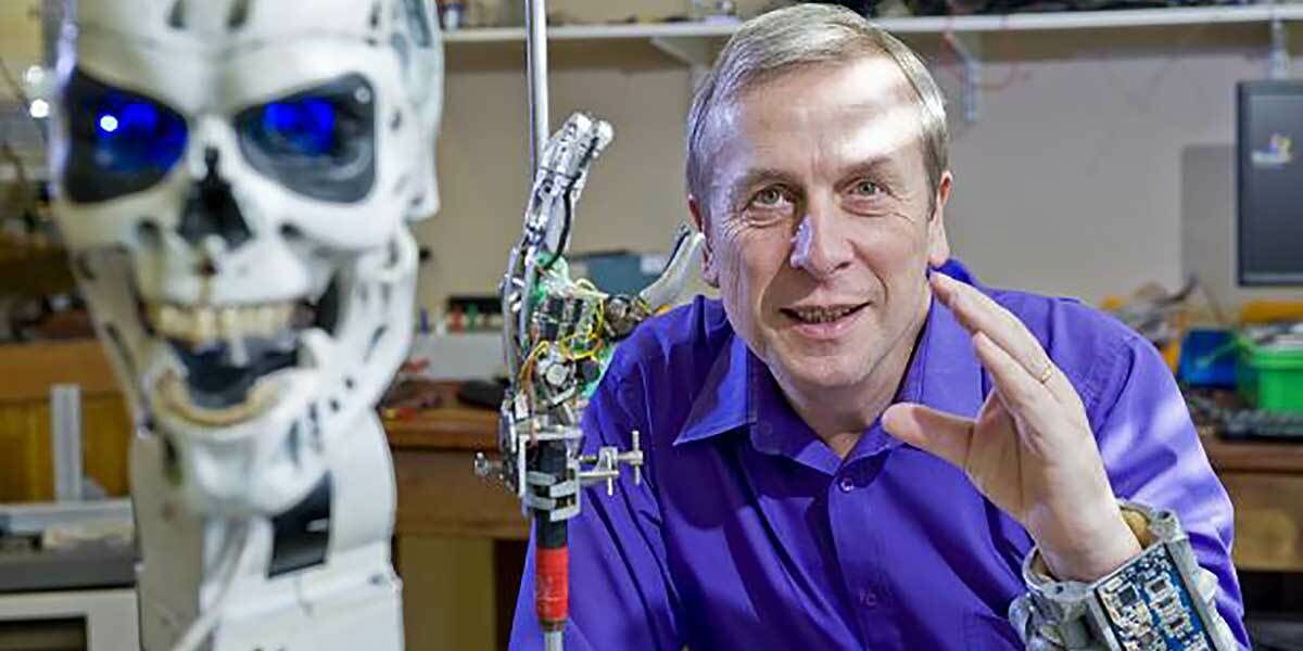Manusia Setengah Robot 5