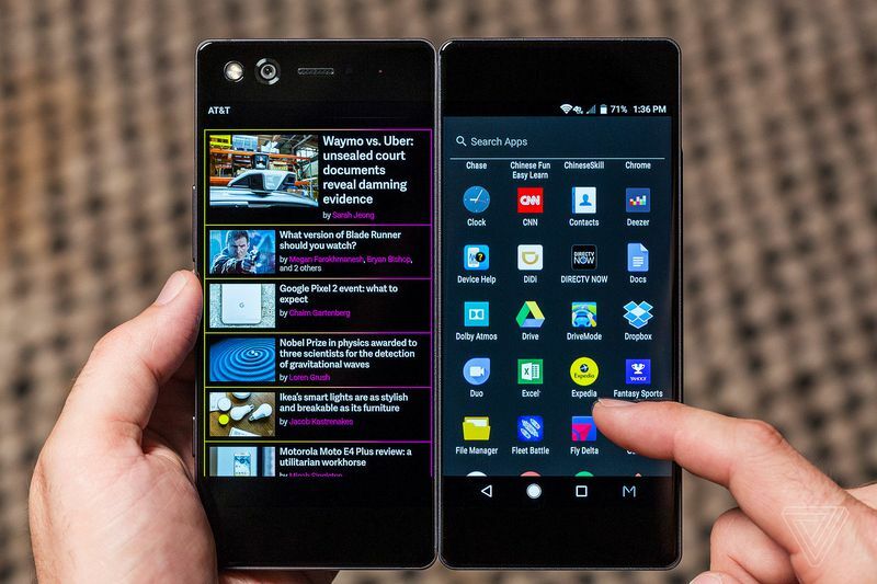 Smartphone Paling Aneh