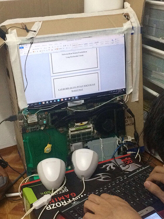 15 Foto PC Tak Terawat yang Bikin Anak IT Geregetan