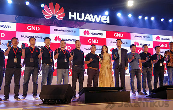 Huawei Nova 2i 2