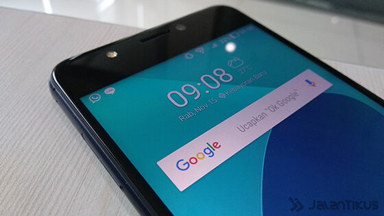 Layar Review Asus Zenfone 4 Max
