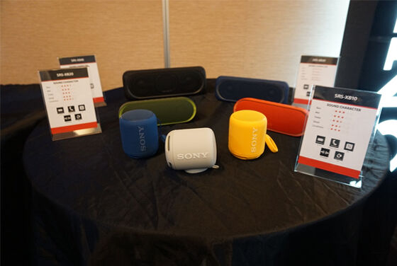 seri-headphone-terbaru-sony-indonesia-2