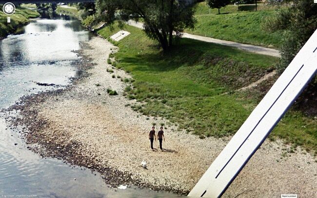 Foto Tak Terduga Google Street 4
