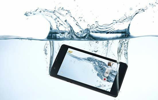 bahaya-bawa-smartphone-ke-toilet-2