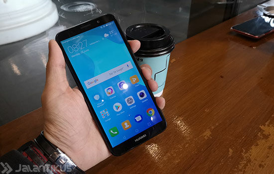 Unboxing Huawei Y5 Prime 2018 3 195f7