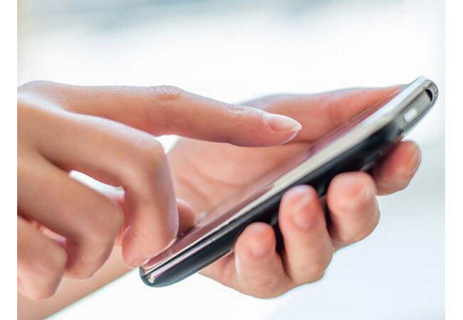 Fakta Layar Smartphone 3 E2b75