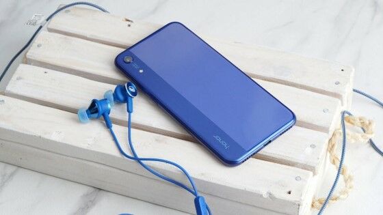 HONOR 8A Blue 2 681dd