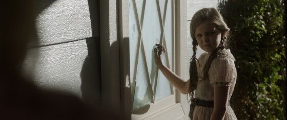 Anabelle Comes Home 2 5c2fc