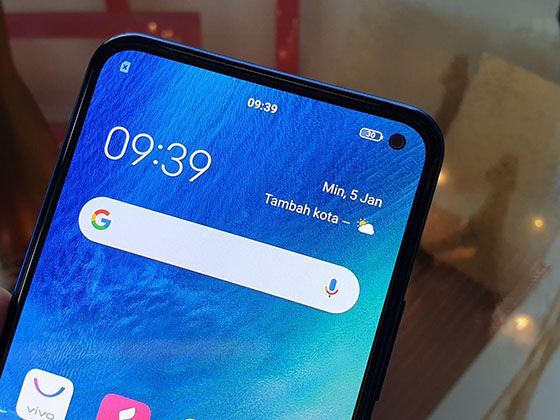 Kelebihan Vivo V19 Selfie 2fa54
