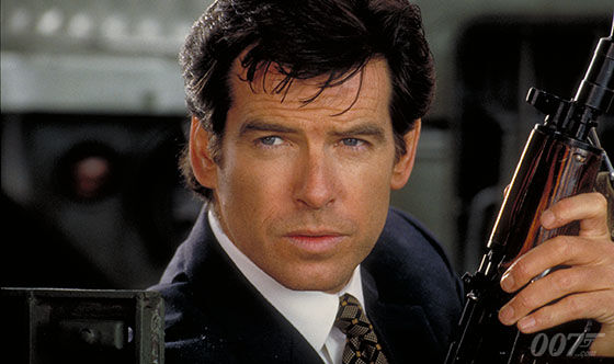 Pierce Brosnan Fa102