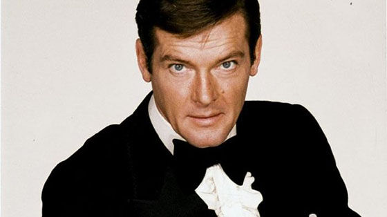 Roger Moore 896d7