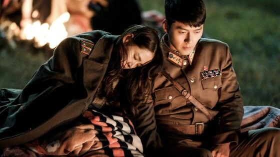 Drama Korea Paling Overrated Crash Landing On You Custom A418c