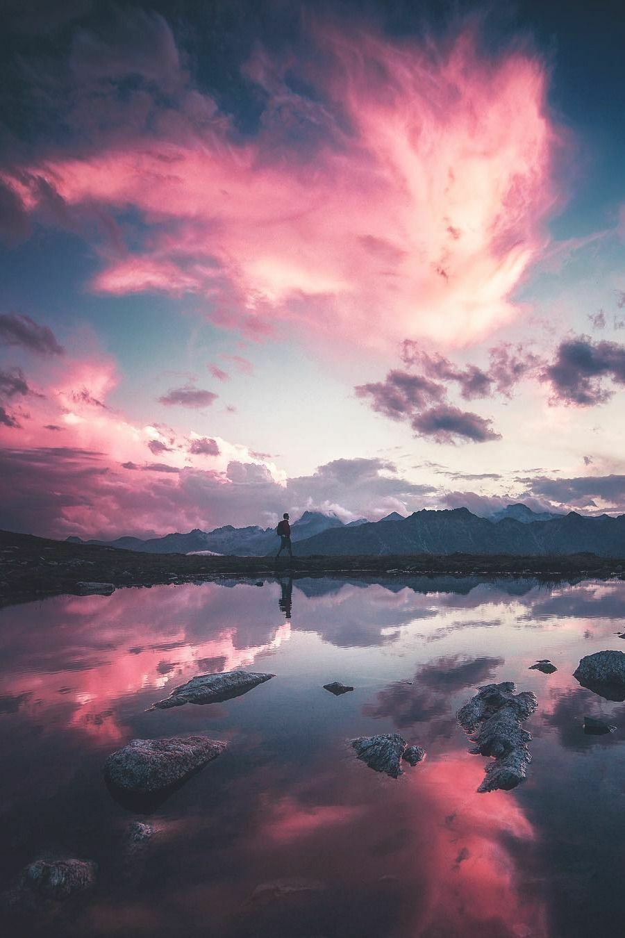 70+ Foto Paling Keren Sedunia, Terlengkap & Terbaru 2021 | JalanTikus