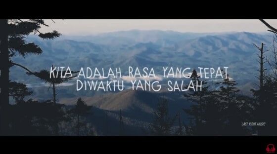 Chord Waktu Yang Salah E7b78