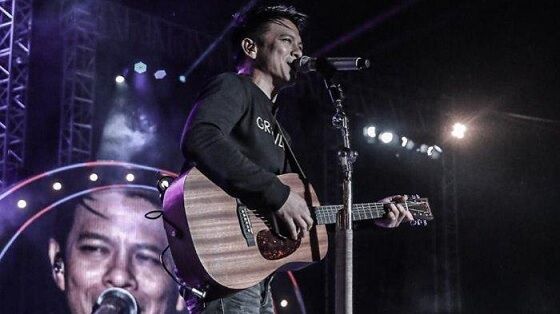Chord Gitar Peterpan Menunggu Pagi 2 7731a