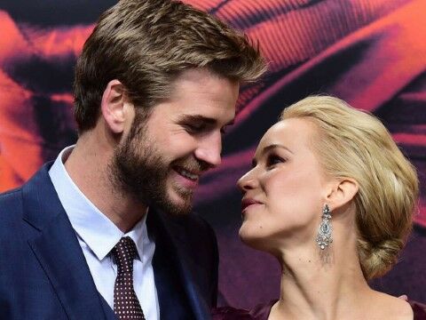 Jennifer Lawrence Liam Hemsworth Main 12c73