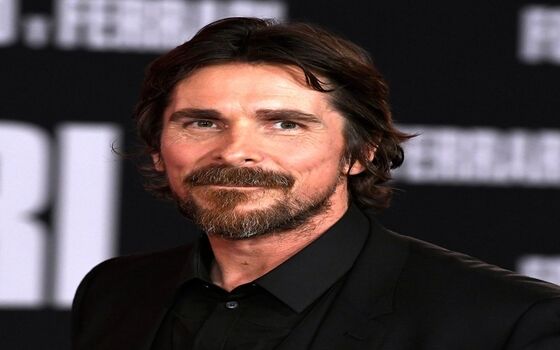 Aktor Ternama Yang Memiliki Kebiasaan Aneh Christian Bale 7b2fa