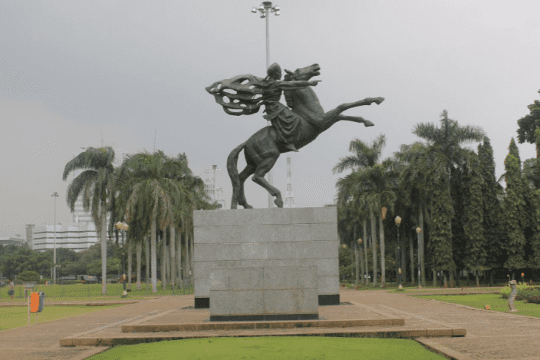 Patung Kuda Kaki Depan Terangkat Pangeran Diponegoro 0c81f