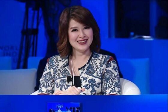 Presenter Cantik 6 B8c10