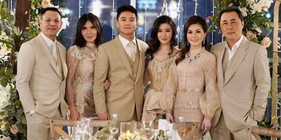 Crazy Rich Artinya De9f3