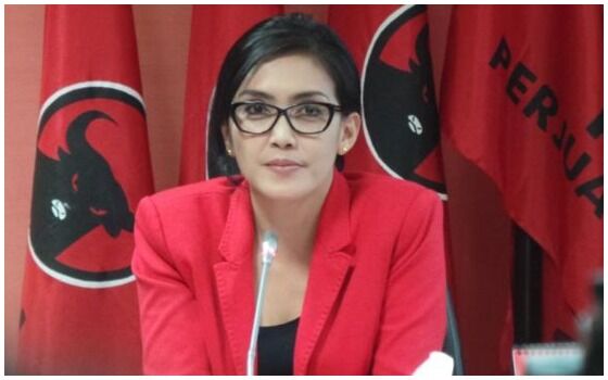 Artis Indonesia Terlihat Bodoh Padahal Pintar Rieke Diah Pitaloka Bb9ca