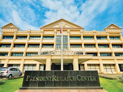 President University 454ba